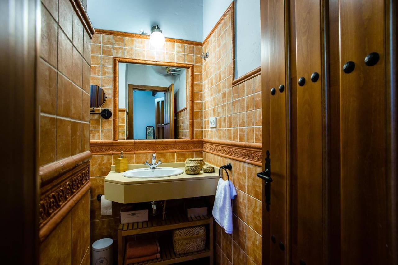 Hervás Apartamentos Puente De La Juderia المظهر الخارجي الصورة