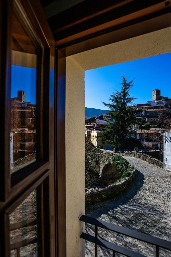 Hervás Apartamentos Puente De La Juderia المظهر الخارجي الصورة